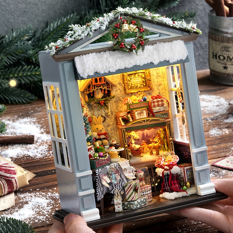 Miniaturowy Domek dla Lalek Ze – Event Z recenzja i cena